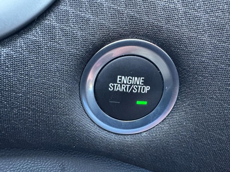 Chevrolet Malibu Vehicle Image 21