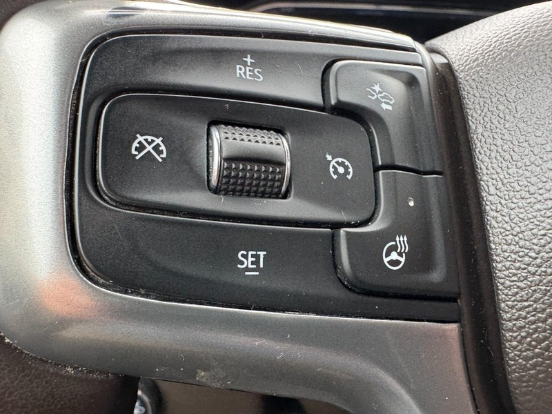 Chevrolet Silverado 1500 Vehicle Image 17