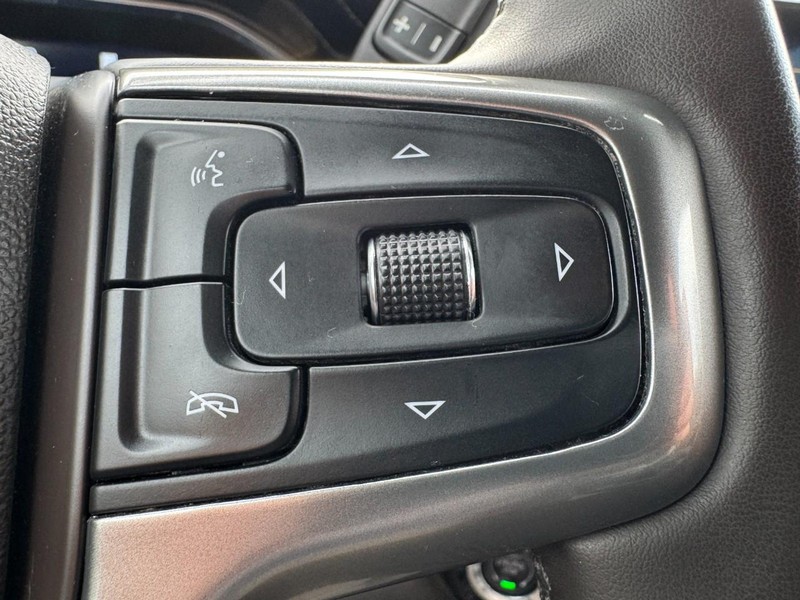 Chevrolet Silverado 1500 Vehicle Image 18