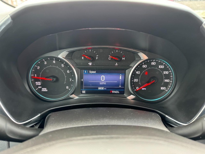 Chevrolet Equinox Vehicle Image 24