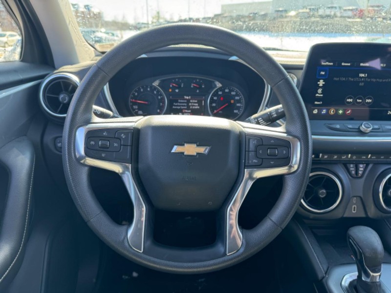 Chevrolet Blazer Vehicle Image 14