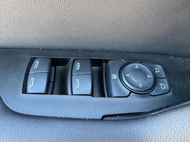 Chevrolet Blazer Vehicle Image 21