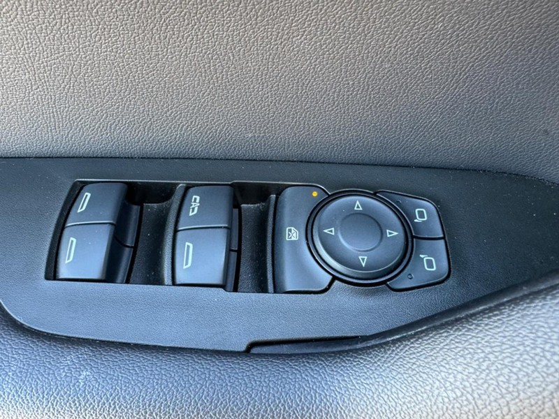 Chevrolet Blazer Vehicle Image 20