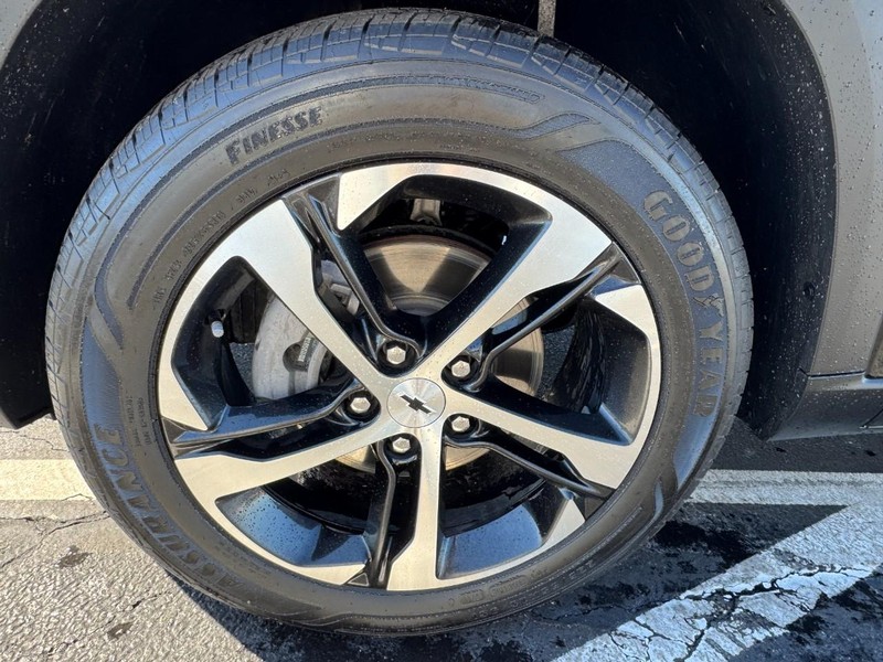 Chevrolet Trax Vehicle Image 07
