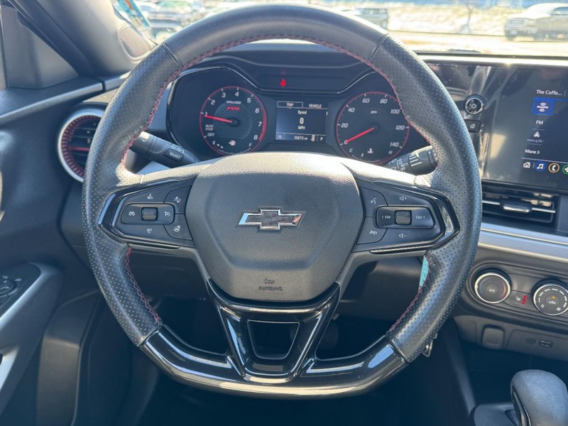 Chevrolet Trax Vehicle Image 14