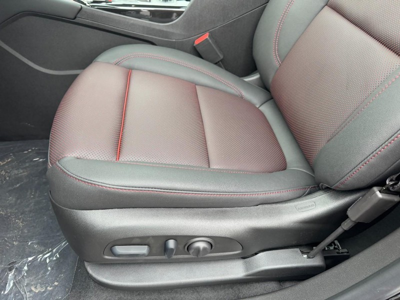 Chevrolet Blazer Vehicle Image 09