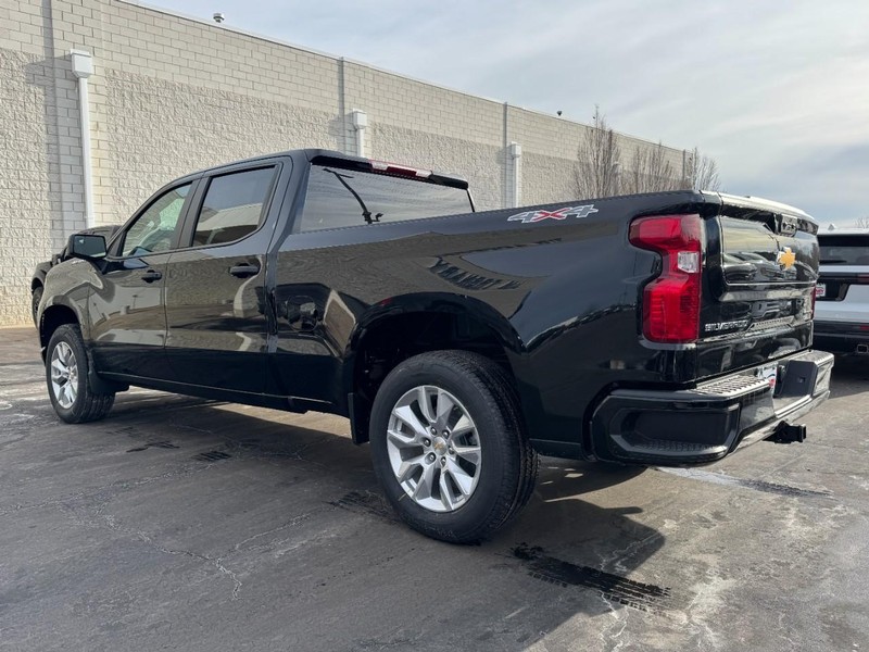 Chevrolet Silverado 1500 Vehicle Image 05