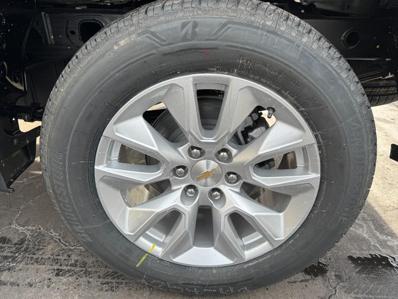 Chevrolet Silverado 1500 Vehicle Image 06