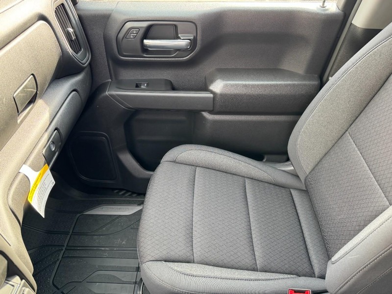 Chevrolet Silverado 1500 Vehicle Image 09