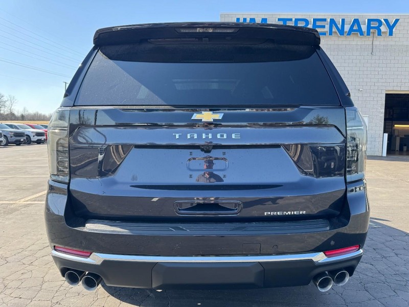 Chevrolet Tahoe Vehicle Image 04