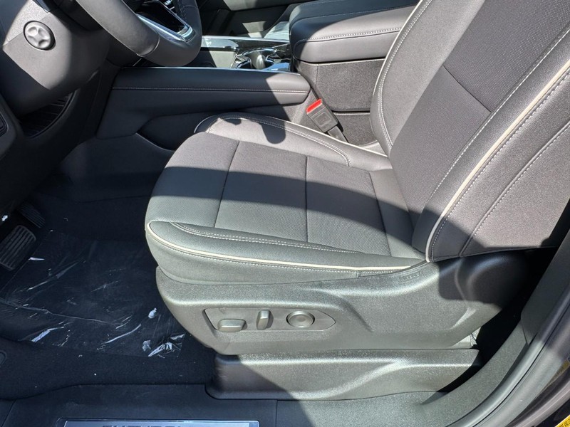 Chevrolet Tahoe Vehicle Image 08