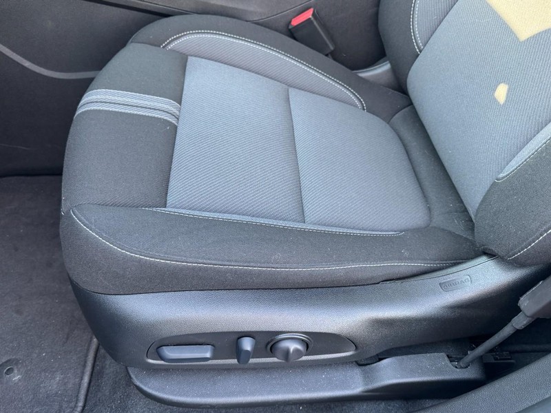 Chevrolet Blazer Vehicle Image 09
