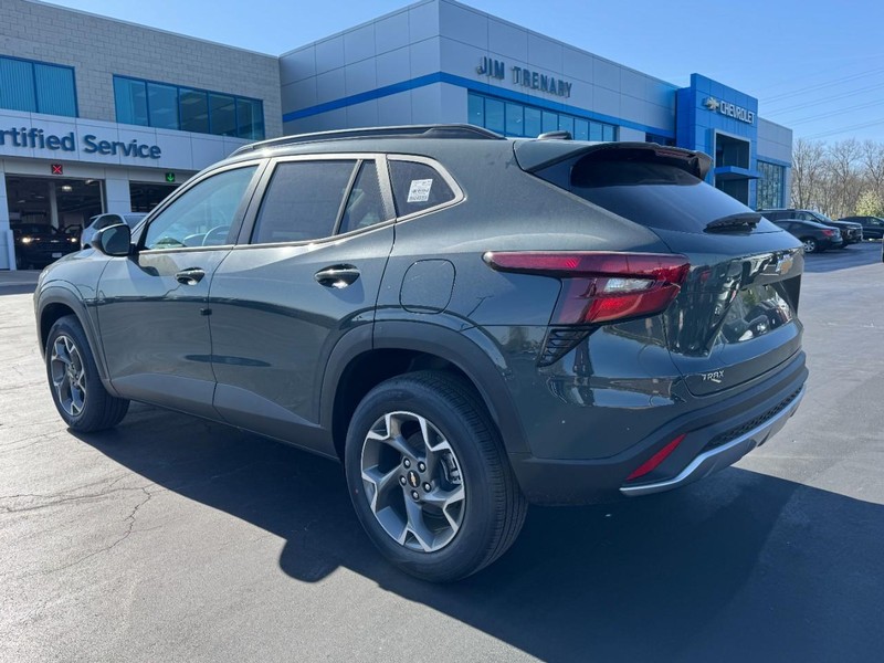 Chevrolet Trax Vehicle Image 05