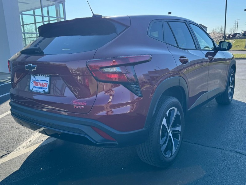 Chevrolet Trax Vehicle Image 03