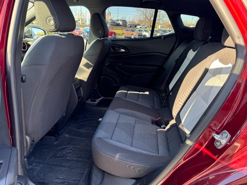 Chevrolet Trax Vehicle Image 10