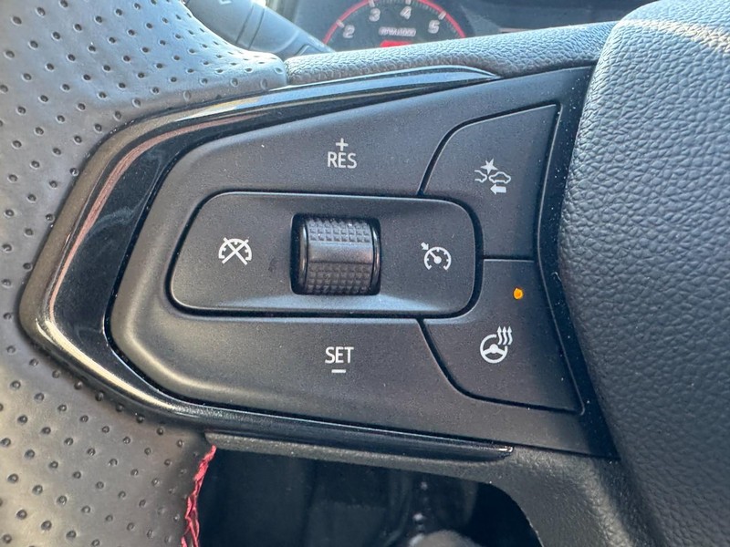 Chevrolet Trax Vehicle Image 16