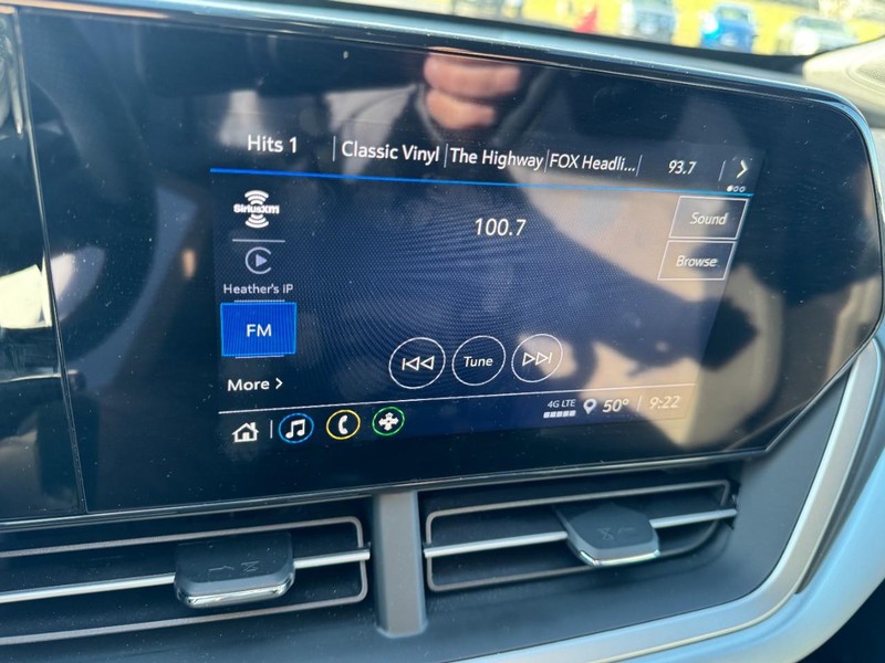 Chevrolet Trax Vehicle Image 19
