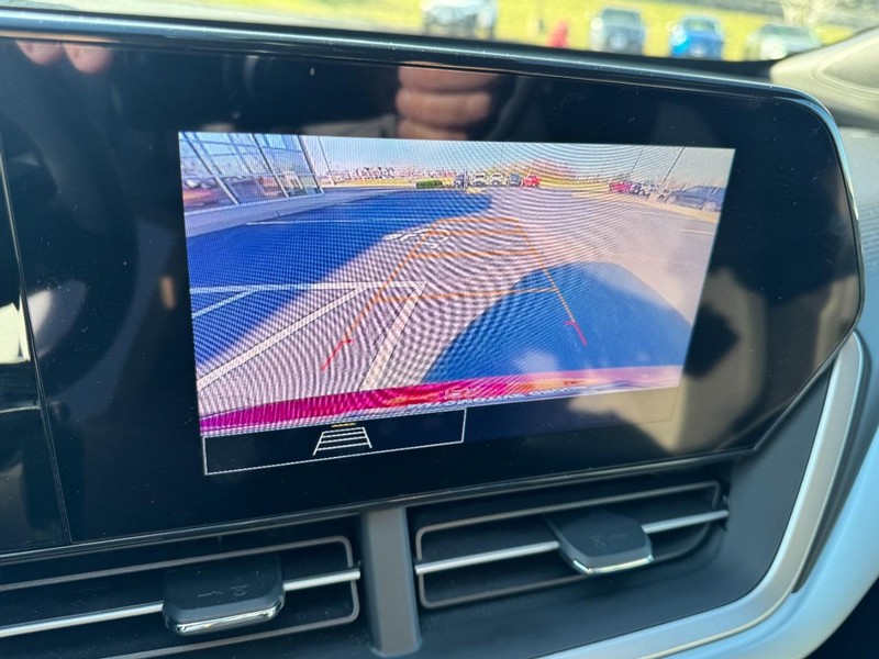 Chevrolet Trax Vehicle Image 20