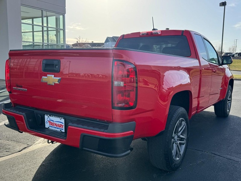Chevrolet Colorado Vehicle Image 02