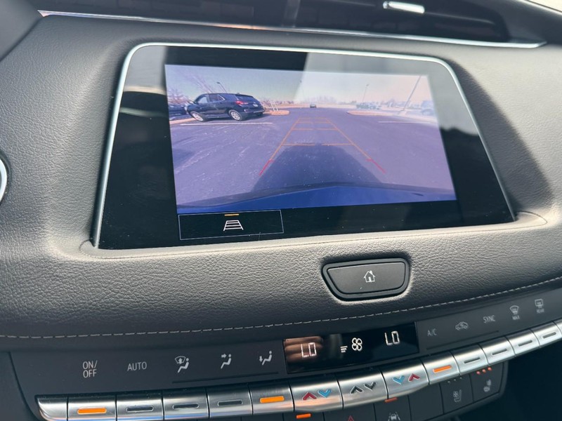 Cadillac XT4 Vehicle Image 21