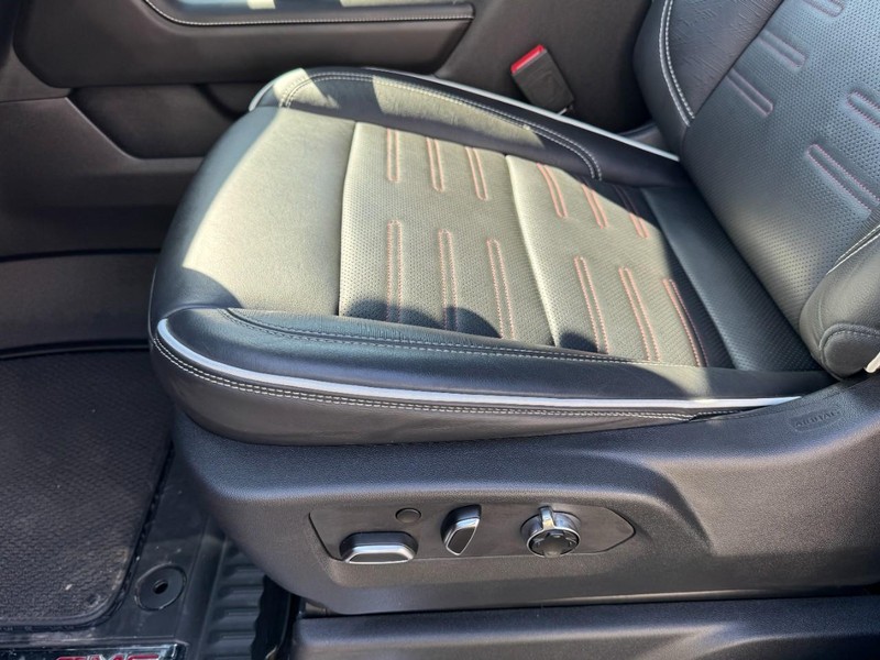 GMC Sierra 1500 Vehicle Image 19