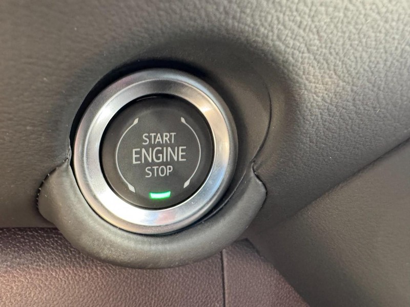 Chevrolet Tahoe Vehicle Image 18