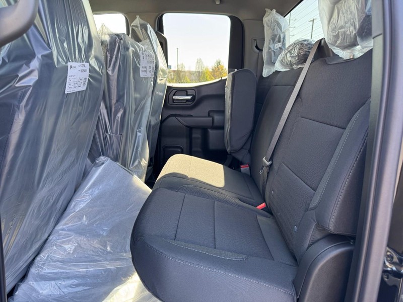 Chevrolet Silverado 1500 Vehicle Image 09