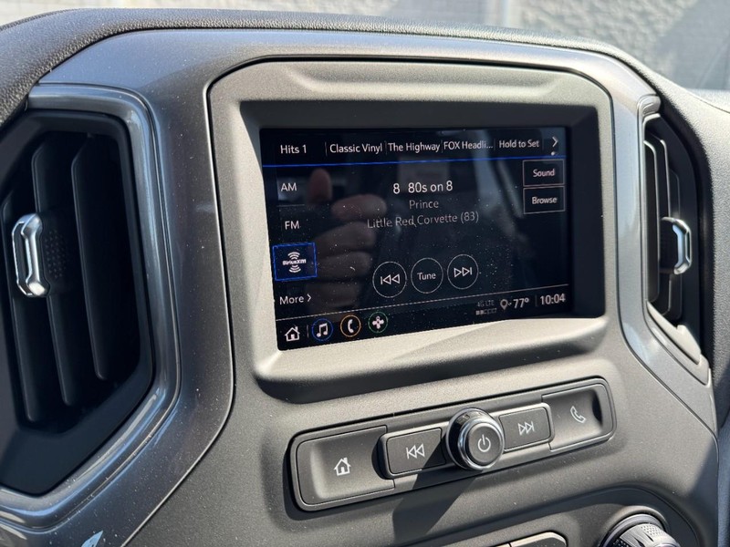 Chevrolet Silverado 1500 Vehicle Image 15