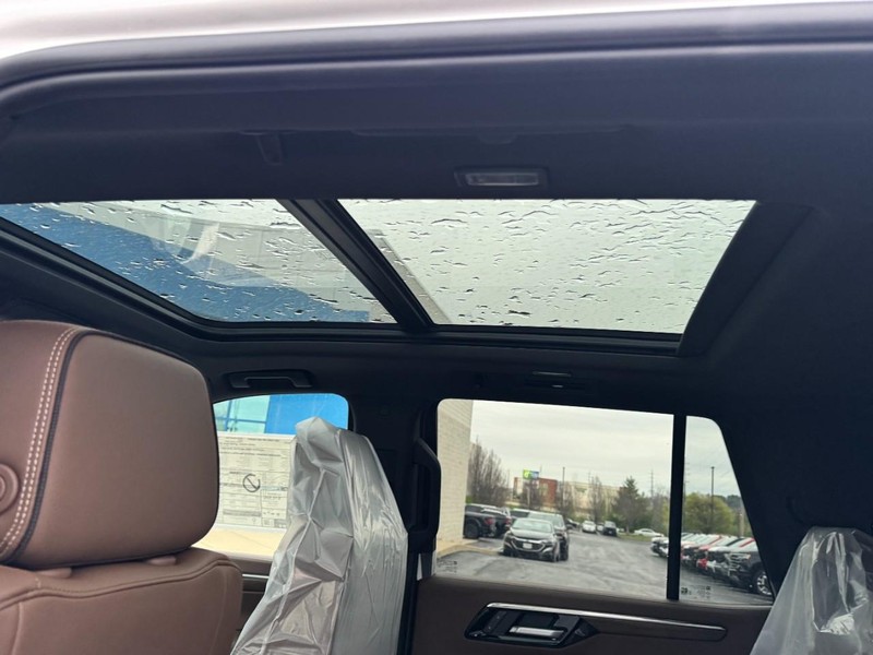 Chevrolet Tahoe Vehicle Image 07