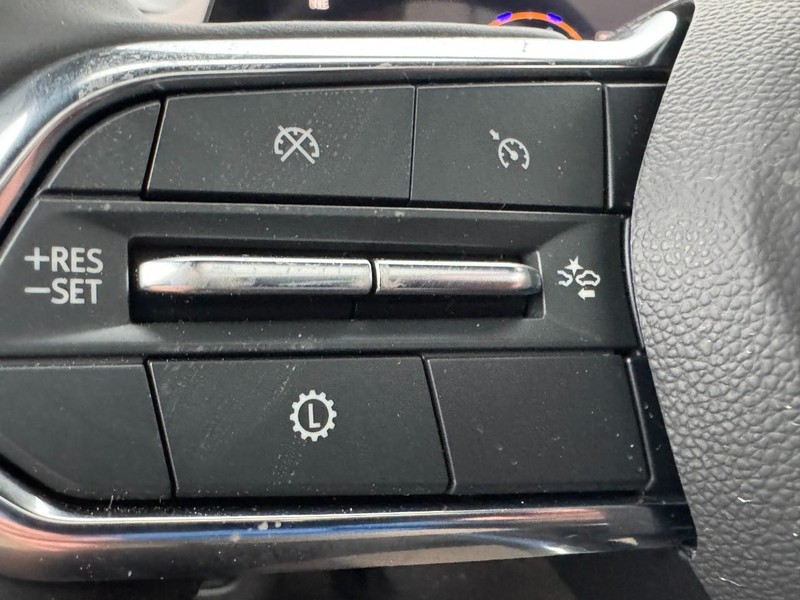 Chevrolet Tahoe Vehicle Image 11