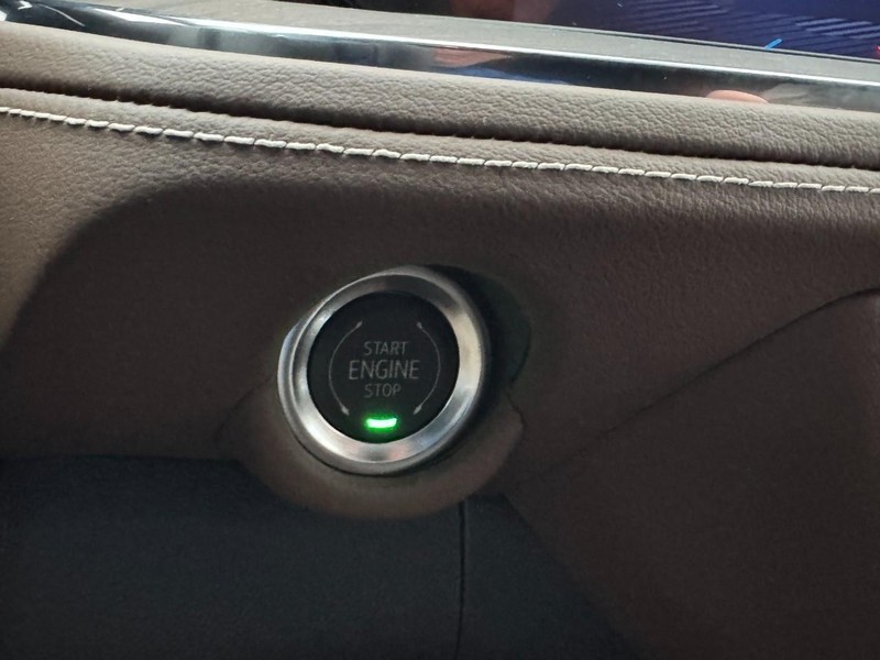 Chevrolet Tahoe Vehicle Image 17