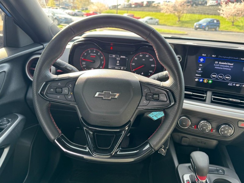 Chevrolet Trax Vehicle Image 12