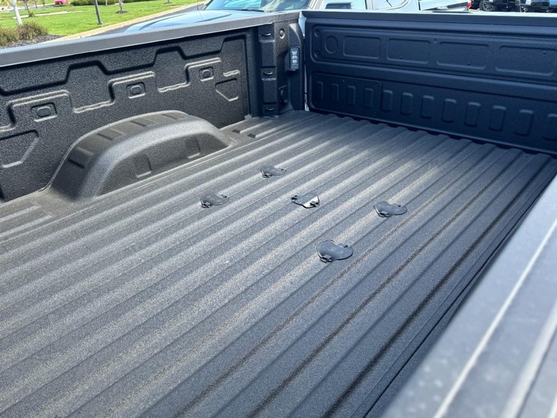 Chevrolet Silverado 2500HD Vehicle Image 07