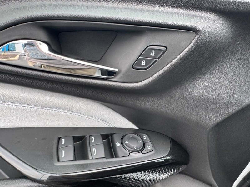Chevrolet Trax Vehicle Image 10