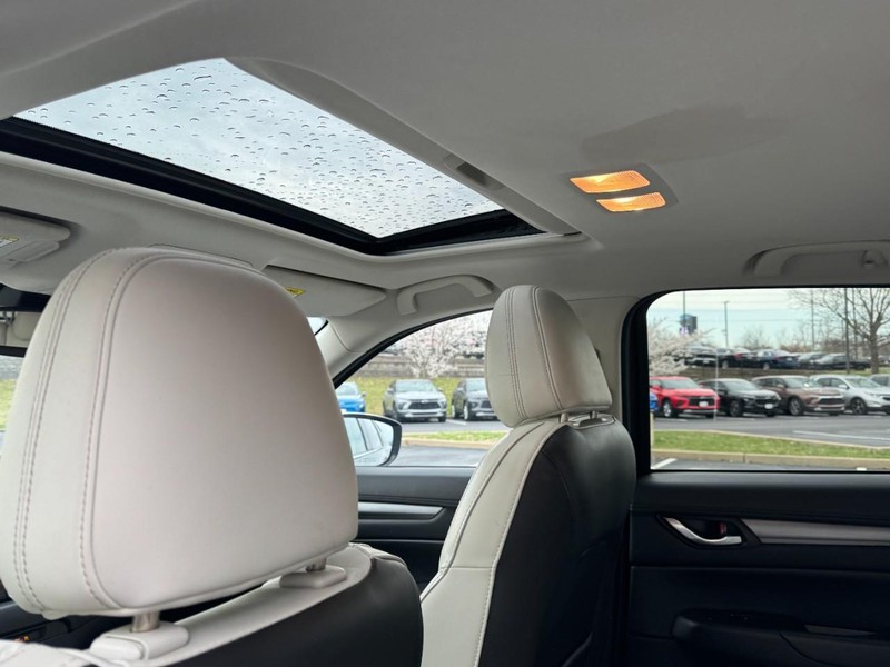 Mazda CX-5 Vehicle Image 11