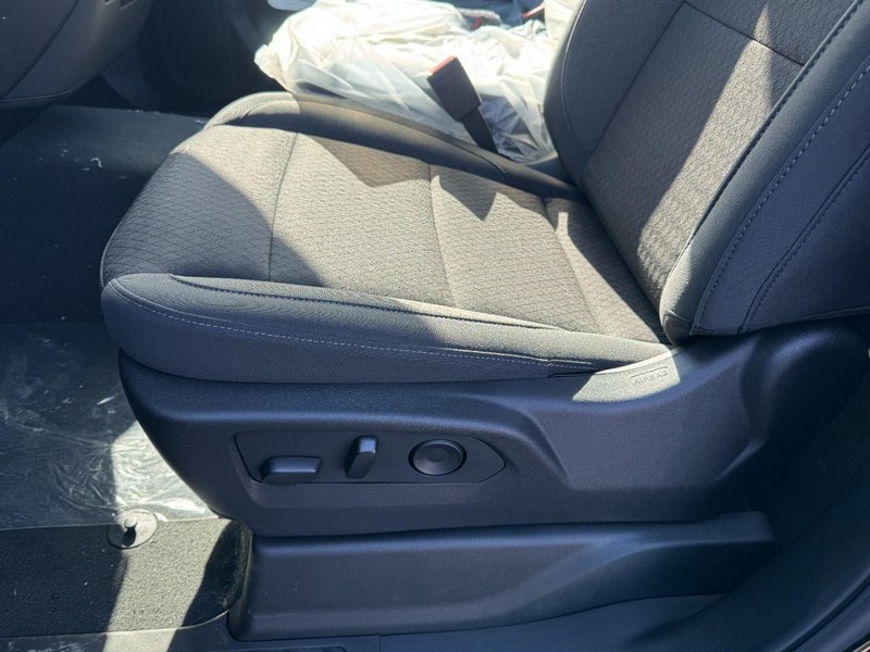 Chevrolet Silverado 1500 Vehicle Image 10