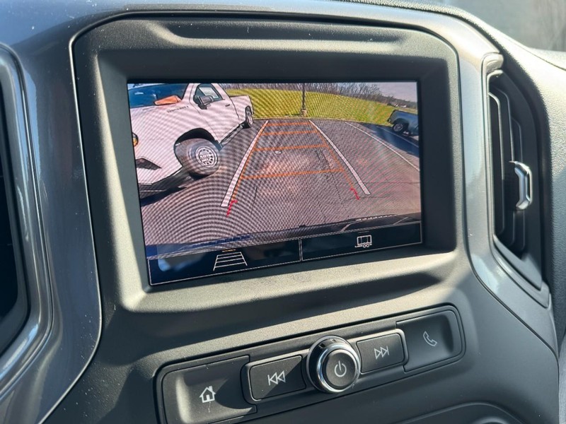 Chevrolet Silverado 1500 Vehicle Image 16