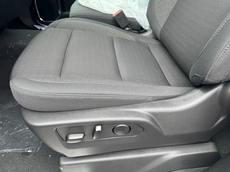Chevrolet Silverado 1500 Vehicle Image 09