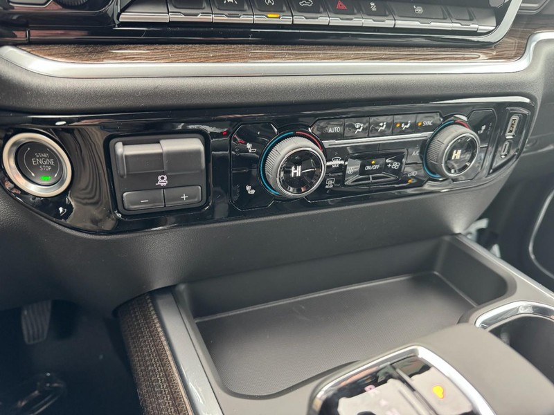 Chevrolet Silverado 1500 Vehicle Image 15