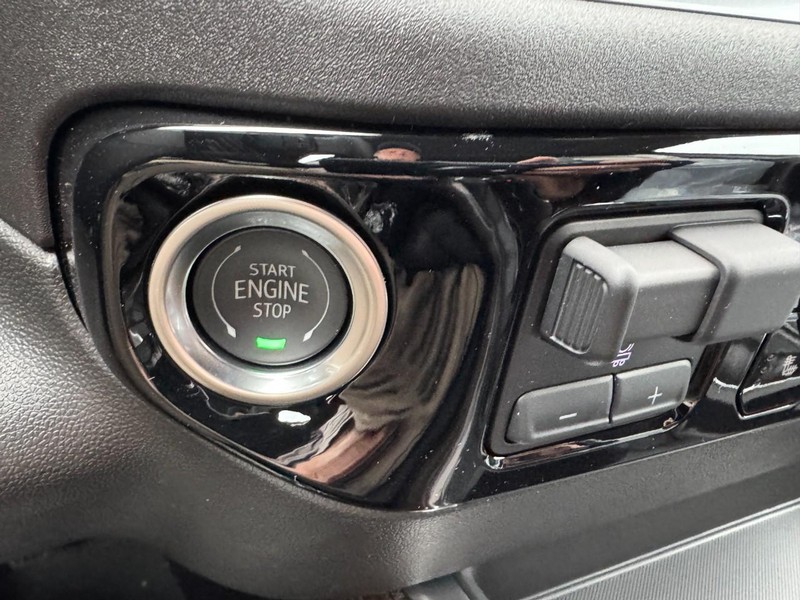 Chevrolet Silverado 1500 Vehicle Image 19