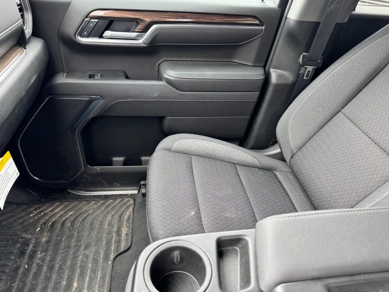 Chevrolet Silverado 1500 Vehicle Image 10
