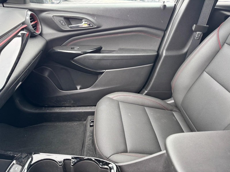 Chevrolet Trax Vehicle Image 08