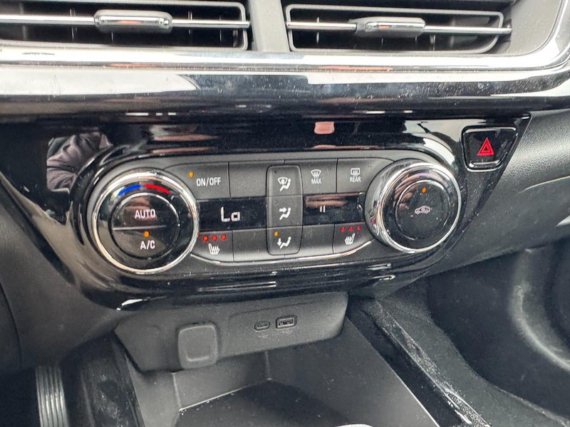 Chevrolet Trax Vehicle Image 13