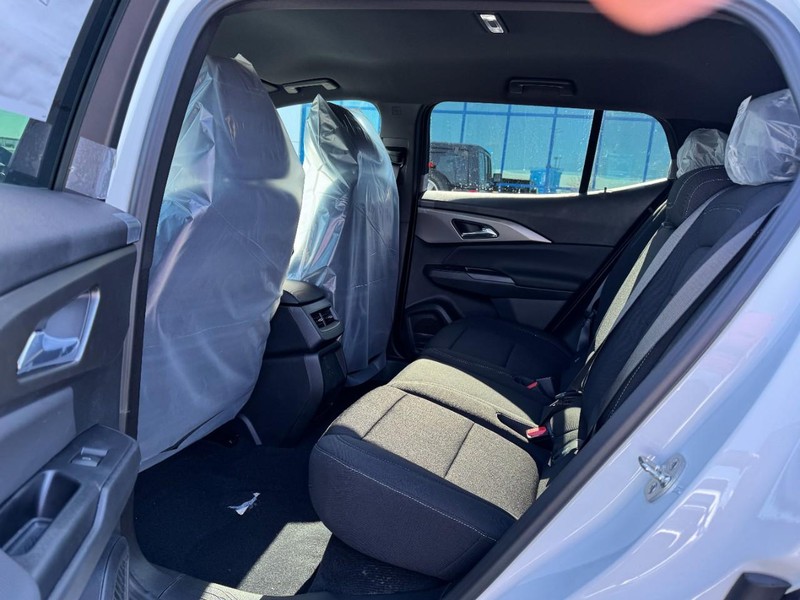 Chevrolet Equinox EV Vehicle Image 07