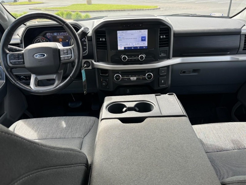 Ford F-150 Vehicle Image 11