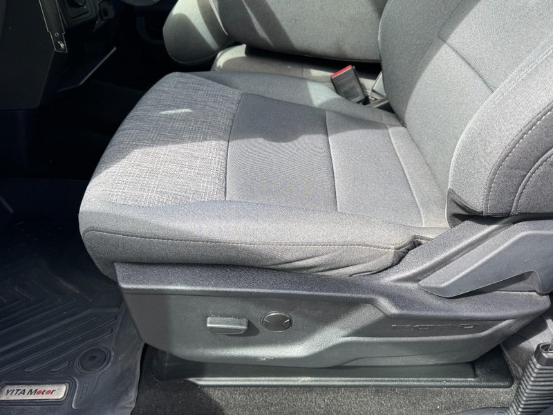Ford F-150 Vehicle Image 14