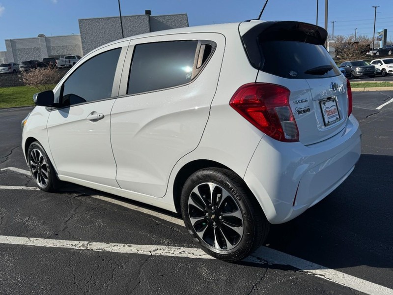 Chevrolet Spark Vehicle Image 05