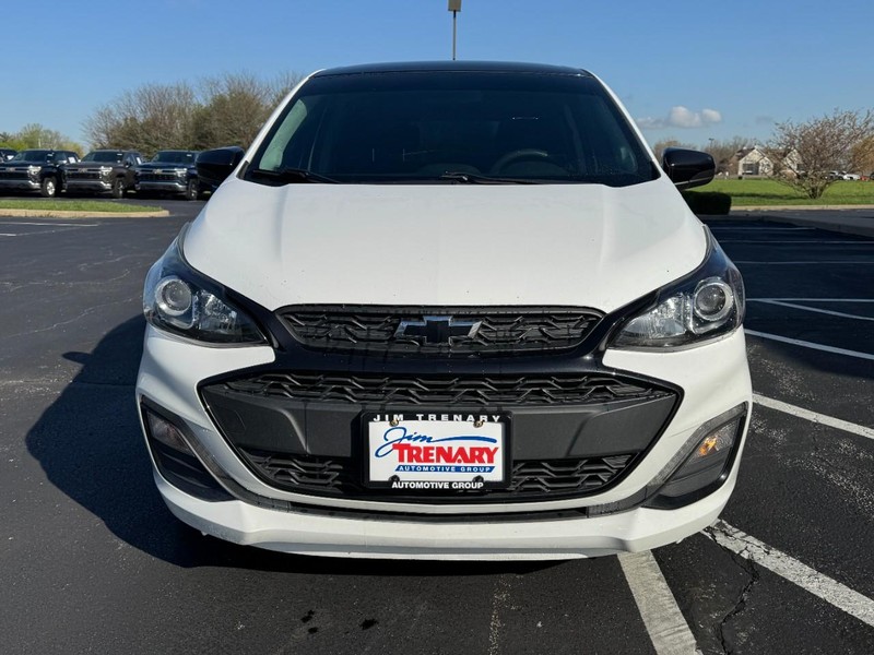 Chevrolet Spark Vehicle Image 09