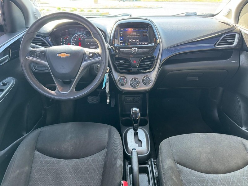 Chevrolet Spark Vehicle Image 11