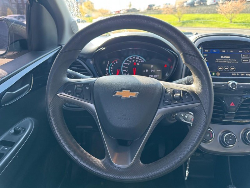 Chevrolet Spark Vehicle Image 12